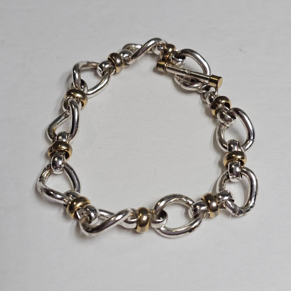 Infinity Link Chain Link Bracelet Silvertone & Goldtone Mixed Metal Toggle 7 in